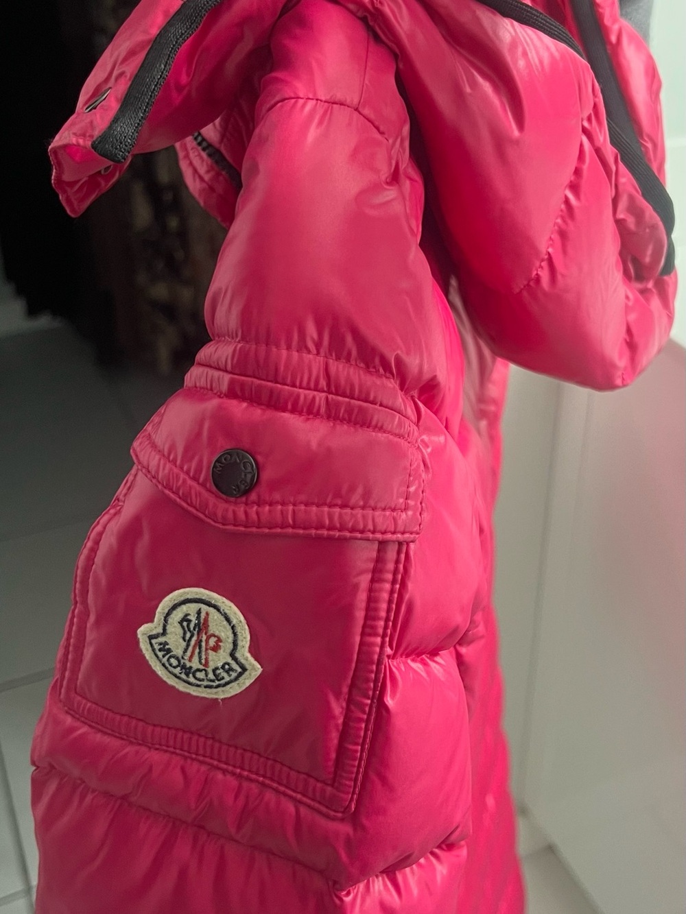 Moncler Moka Giubbotto long down puffer coat